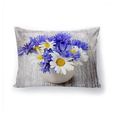 Подушка декоративная с 3D рисунком "Полевые цветы"