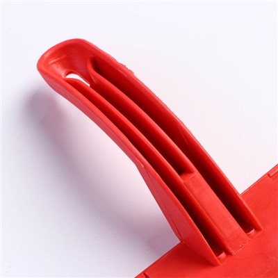 Пуходерка с каплями, эргономичная ручка, 10 х 15 см, красная