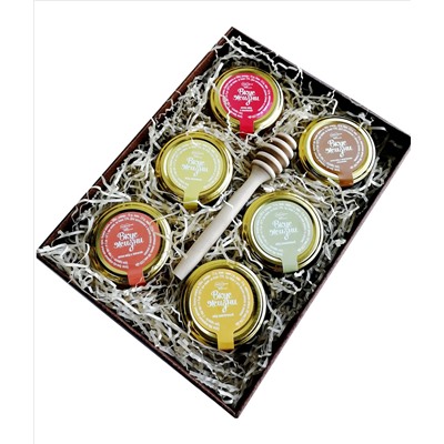 Подарочный набор "Для тебя" мёд акациевый, цветочный, липовый, с малиной, курагой и кедр. орешк. с медовой ложечкой