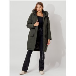 Пальто утепленное с капюшоном зимнее женское  темно-зеленого цвета 442187TZ