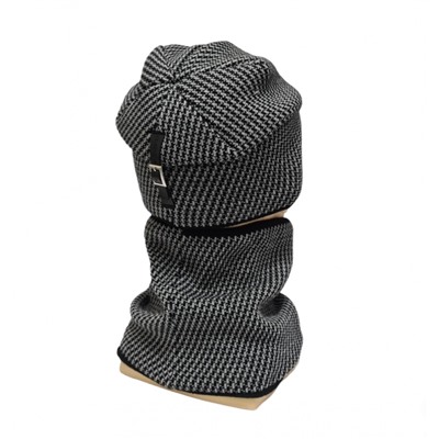 Мужская шапка со снудом Classik HS364 на флисе серая с черным
