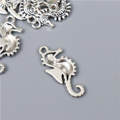 Декор металл для творчества "Морской конёк" серебро G142B709 2,9х1,2 см