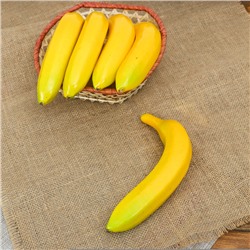 Муляж 20 см банан