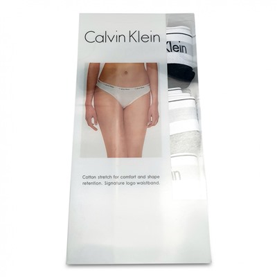 Пластиковая коробочка Calvin Klein для женских трусов CKY12