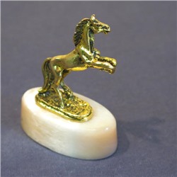 Настольный сувенир Лошадь металлическая на селените, 1357