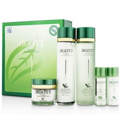 Jigott Набор для комплексного ухода за кожей лица с экстрактом зелёного чая, 150 мл*2, 50 мл, 30 мл*2