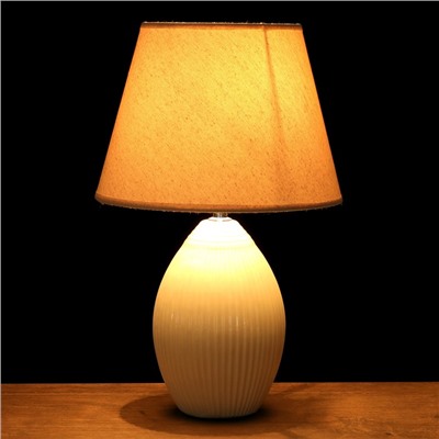 Лампа настольная с абажуром "Дыня" белая 220V 25 Вт E14 39х26х26 см