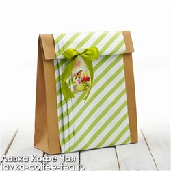 крафт-пакет для подарка декорированный бумагой и лентой №14, размер 42*31*10 см.