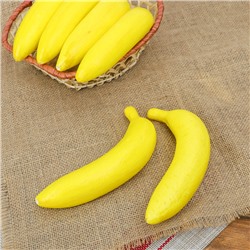 Муляж "Банан" 16 см шт