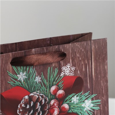 Пакет ламинированный квадратный «Новогоднее поздравление», 22 × 22 × 11 см